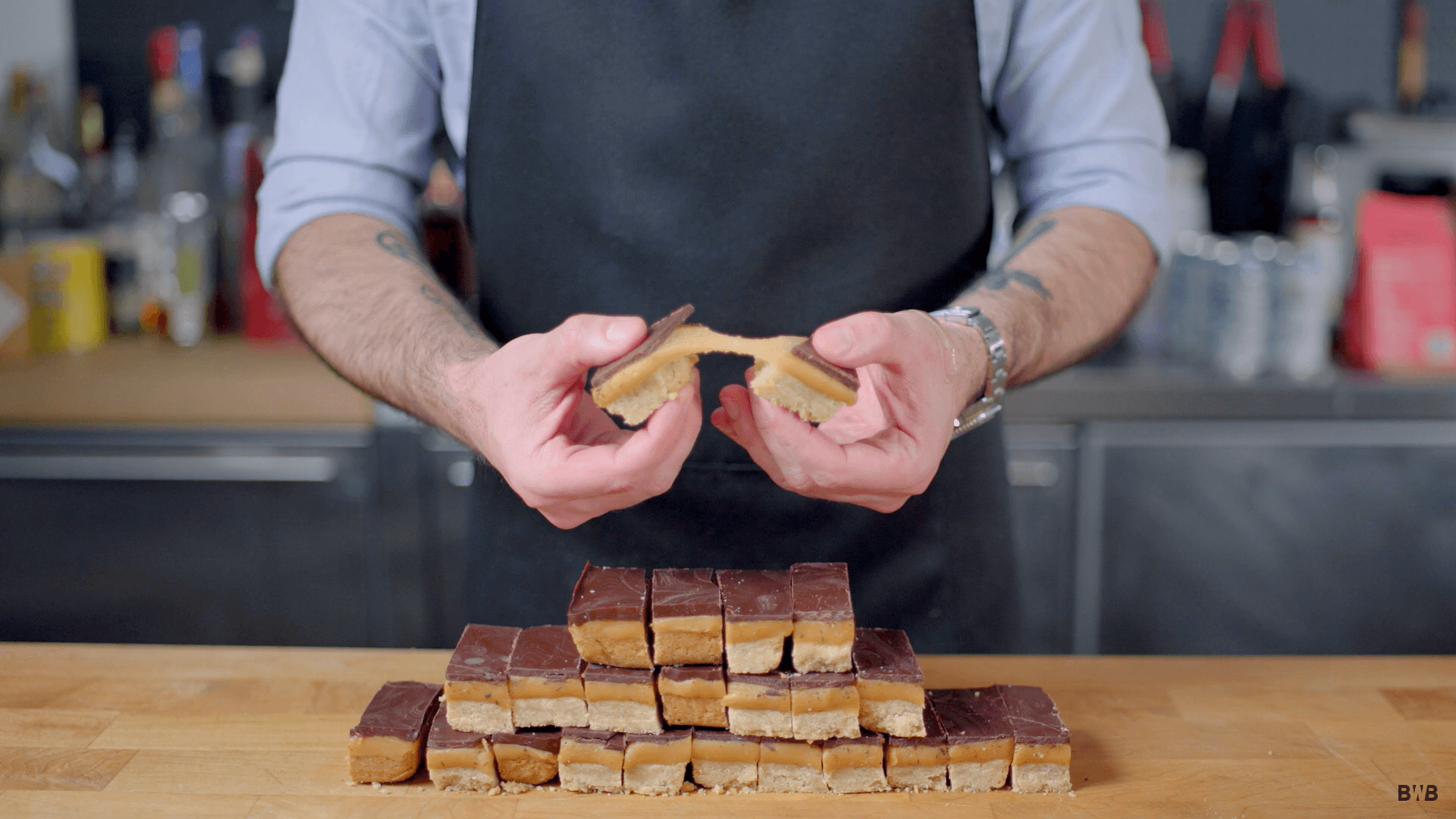 Picture for MILLIONAIRE'S SHORTBREAD