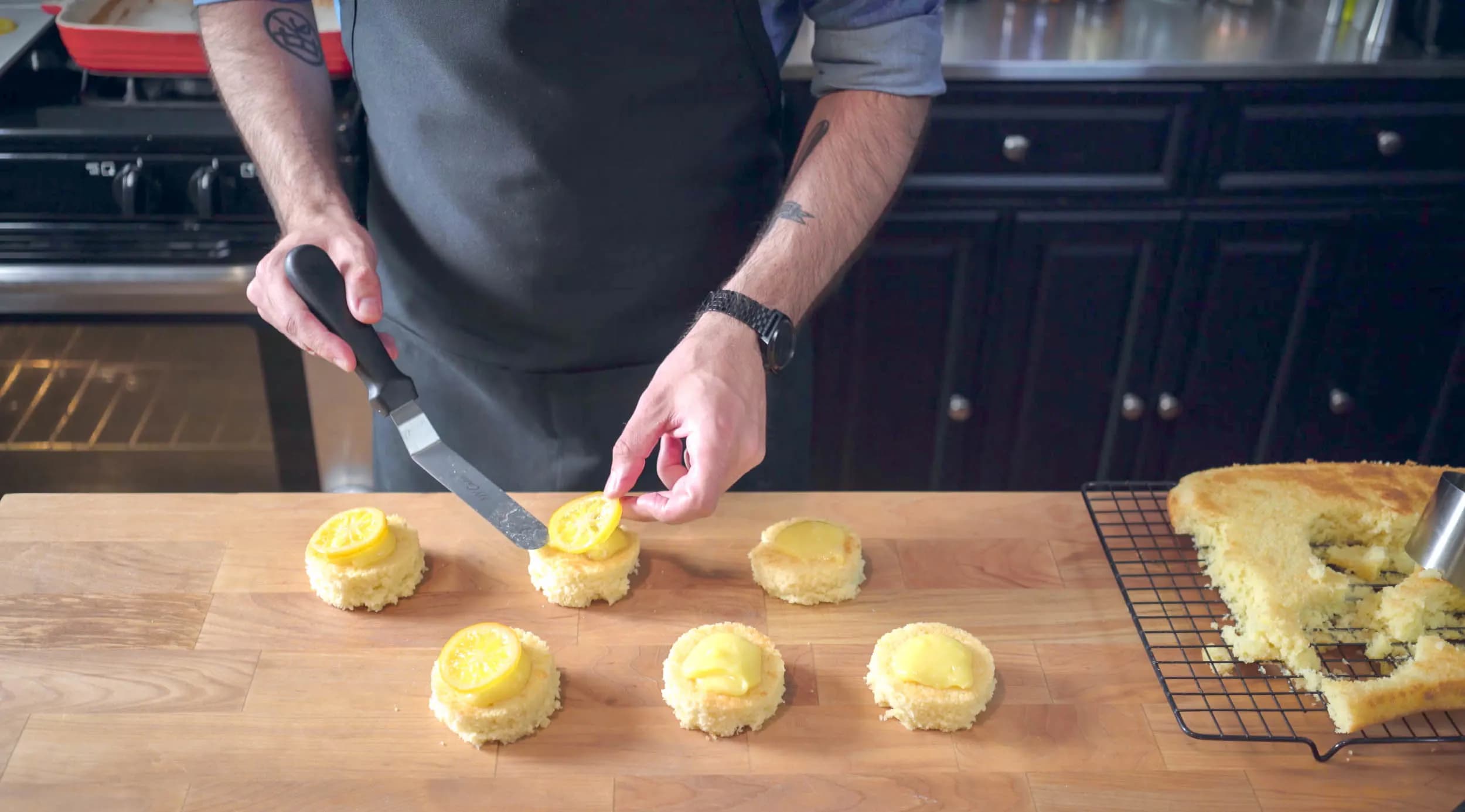 Picture for Lemon Cakes inspired by Game of Thrones
